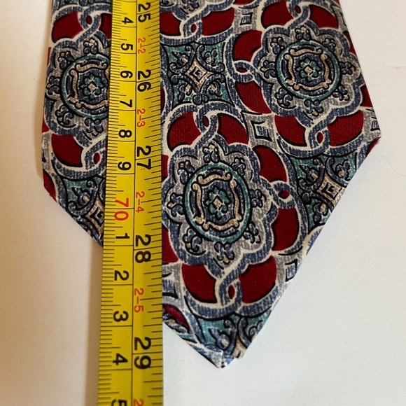 Vintage Christian Dior Monsieur Red Blue Gray
Abstract Pattern Silk Neck Tie - Picture 8 of 8